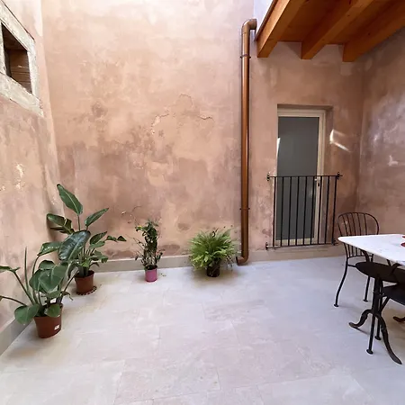Rua 39 Fine By Dimore In Sicily Apartament *