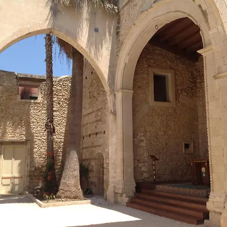 Rua 39 Fine By Dimore In Sicily סירקוזה