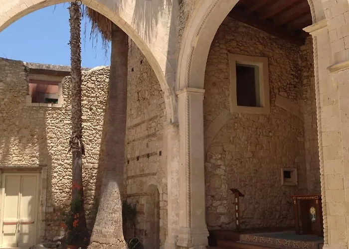 Rua 39 Fine By Dimore In Sicily 시라쿠사